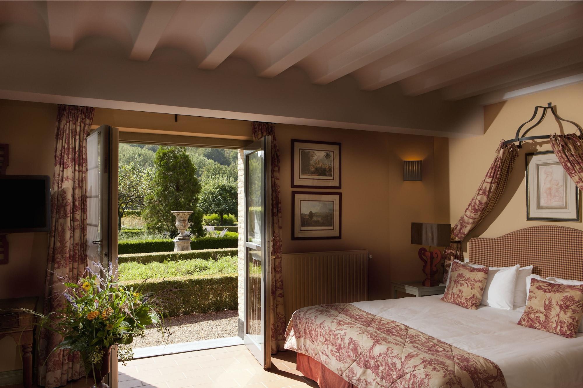 Valkenburg aan de Geul Chateau St Gerlach - Oostwegel Collection, Member Of Relais And Chateaux מראה חיצוני תמונה A room at the hotel