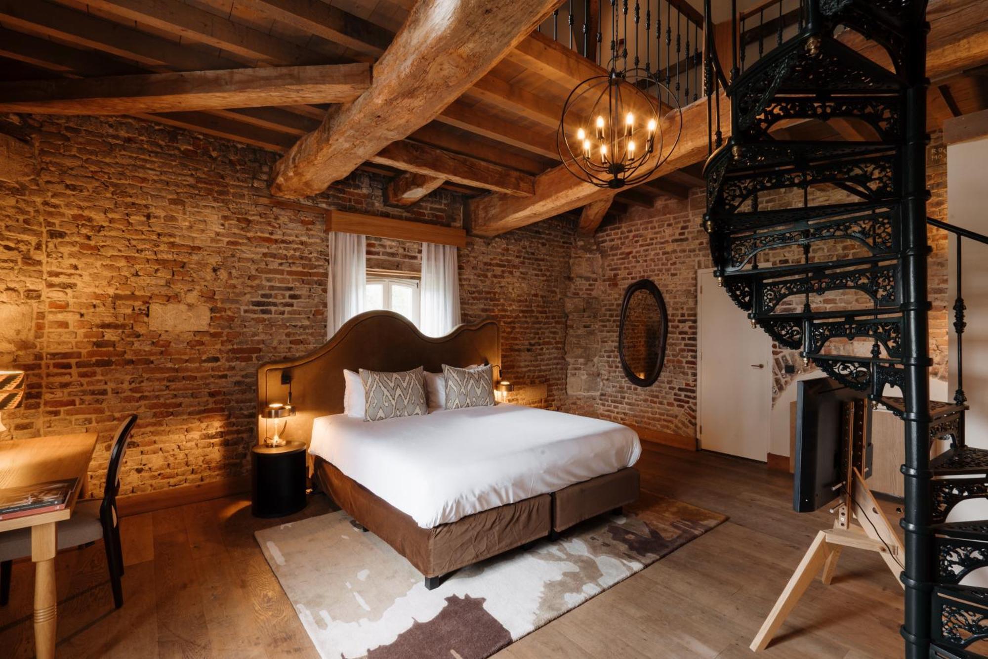 Valkenburg aan de Geul Chateau St Gerlach - Oostwegel Collection, Member Of Relais And Chateaux מראה חיצוני תמונה A room at the hotel